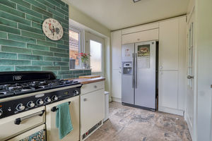 Kitchen- click for photo gallery